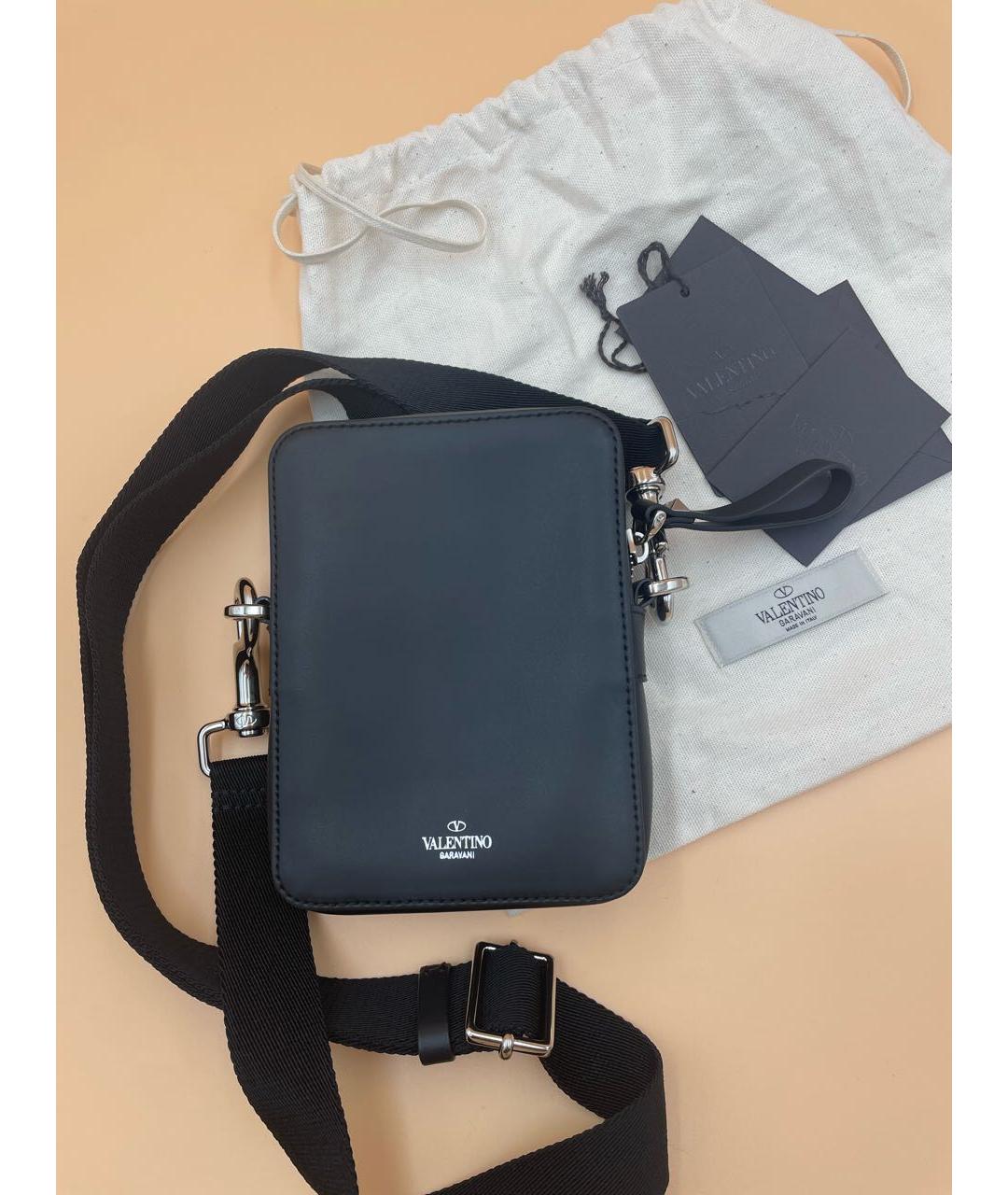 VALENTINO Черная кожаная сумка через плечо, фото 5