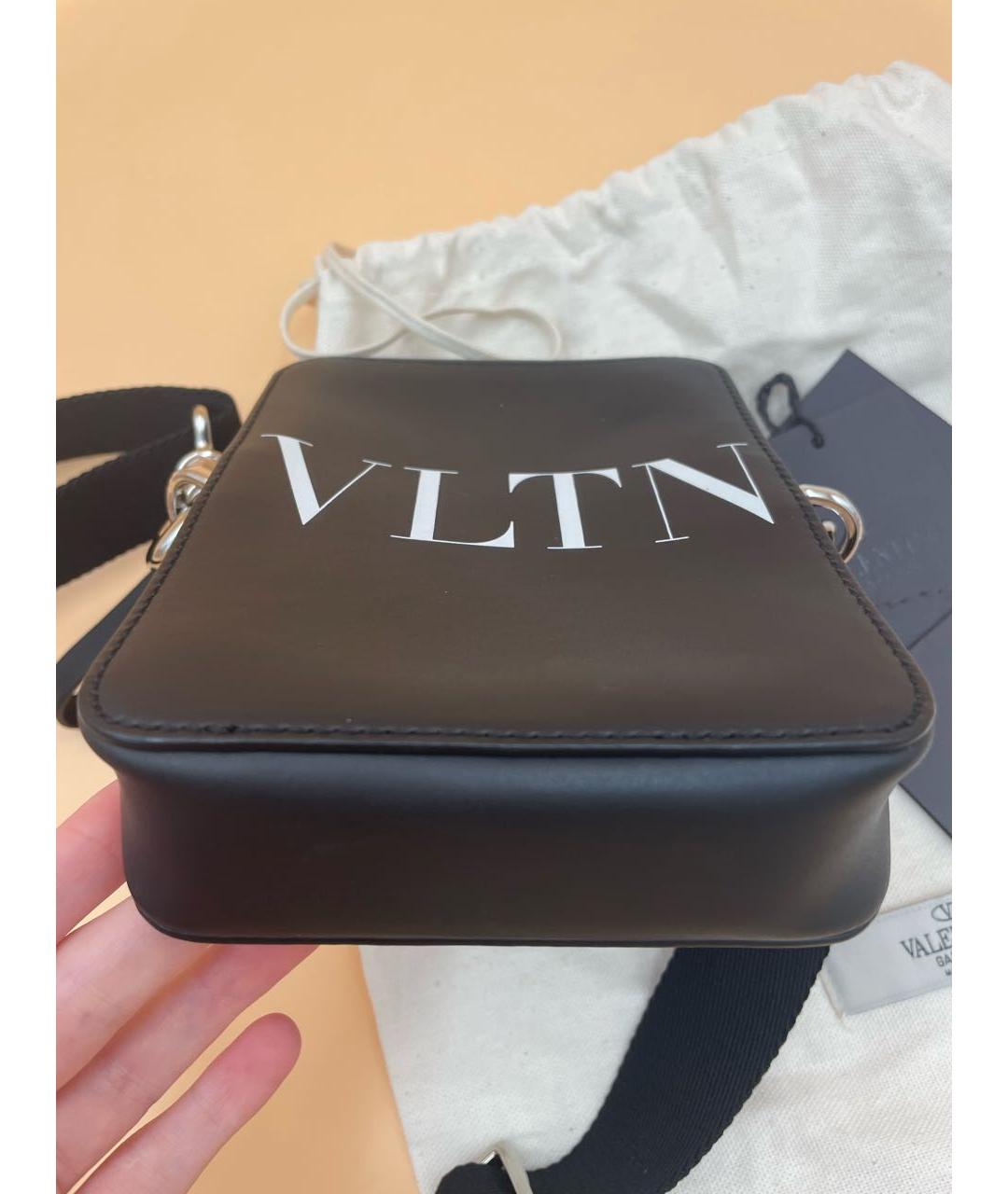 VALENTINO Черная кожаная сумка через плечо, фото 2