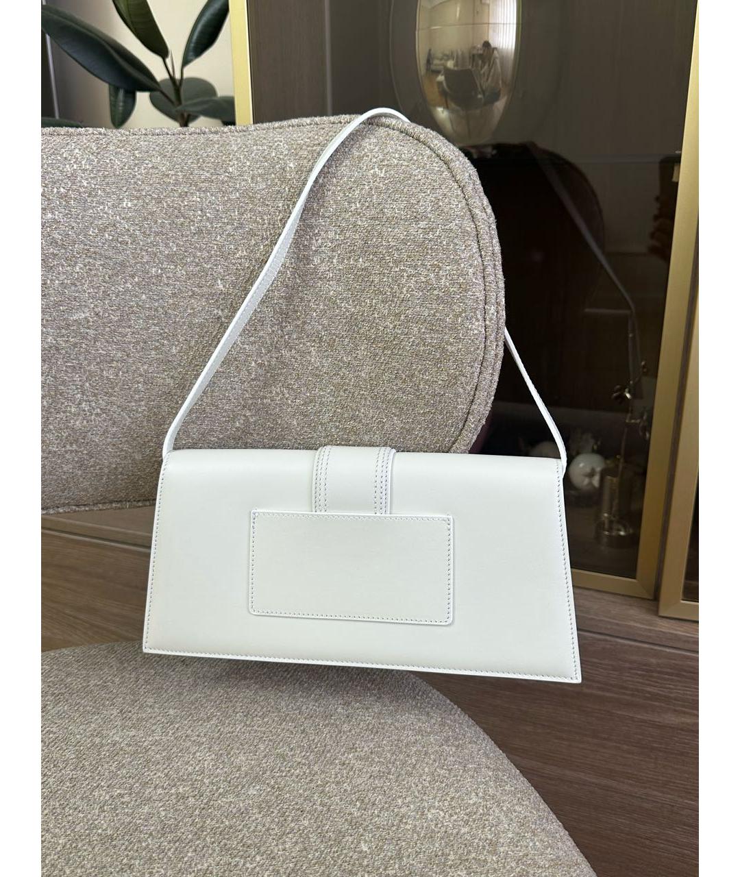 JACQUEMUS Белая кожаная сумка через плечо, фото 4