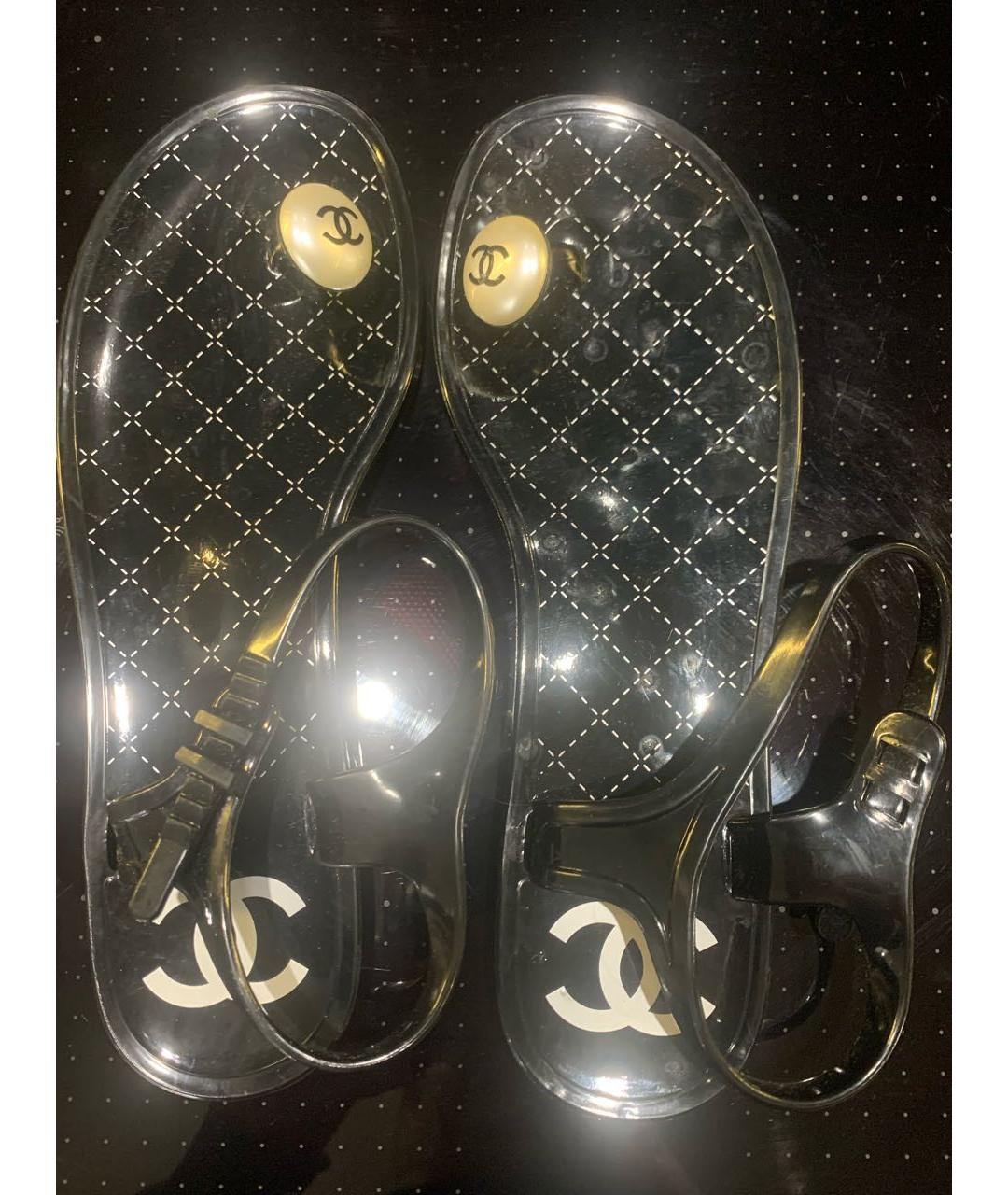 CHANEL Черные резиновые сандалии, фото 2
