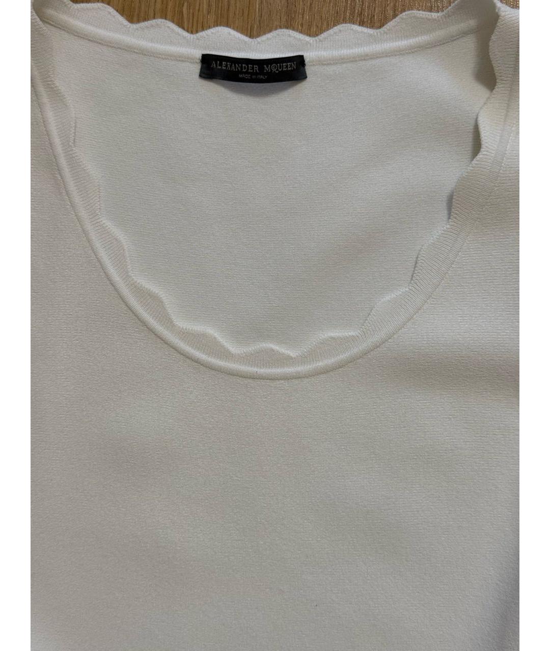 ALEXANDER MCQUEEN Белое вискозное повседневное платье, фото 4