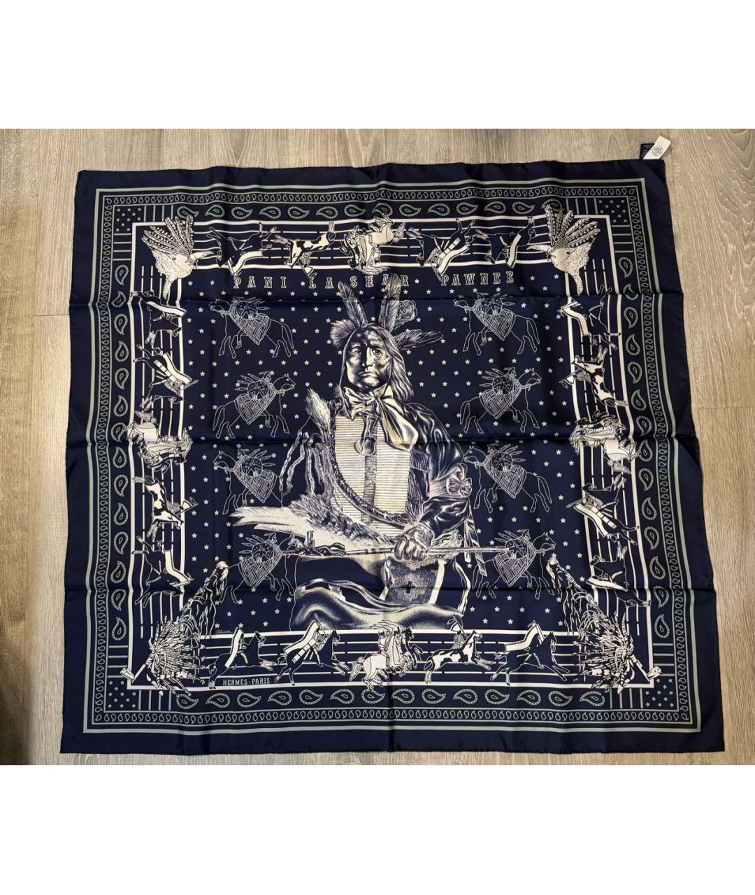 HERMES Зеленый шелковый платок, фото 4