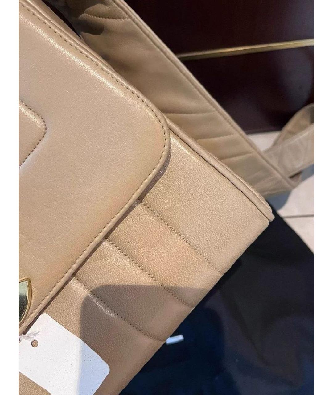 CHANEL Кожаная сумка через плечо, фото 6