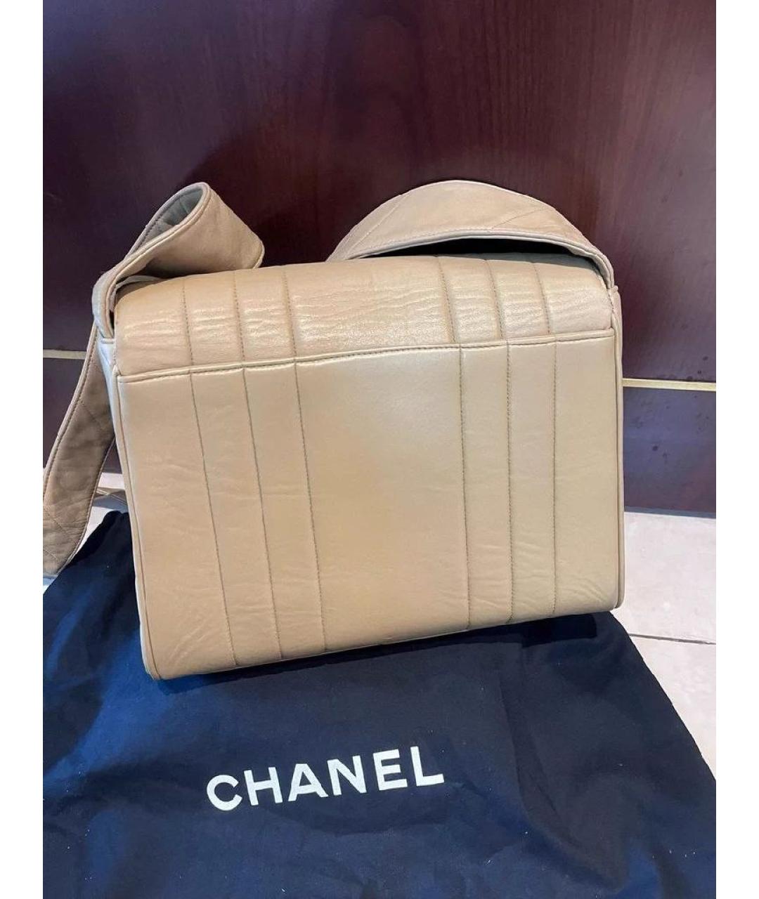 CHANEL Кожаная сумка через плечо, фото 4