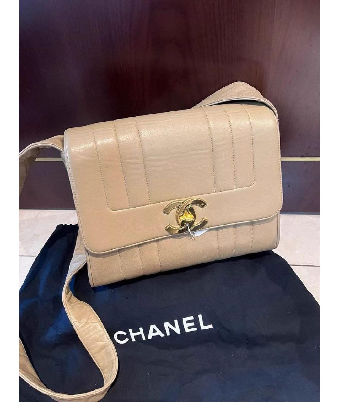 CHANEL Кожаная сумка через плечо, фото 2