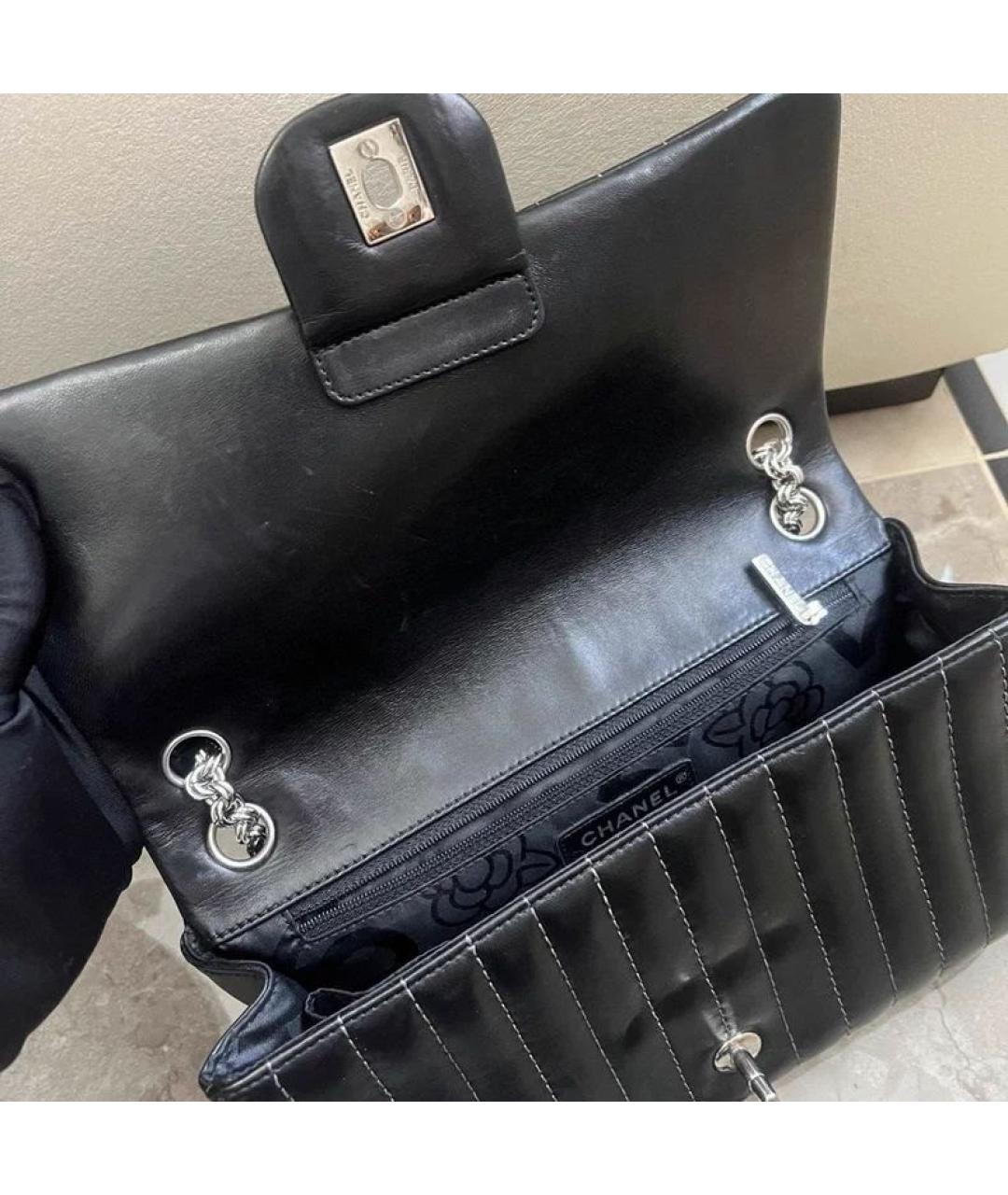 CHANEL Черная кожаная сумка через плечо, фото 3