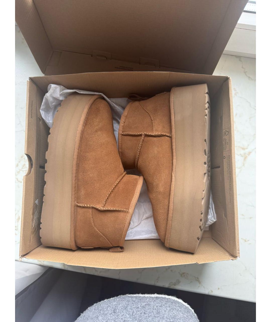 UGG AUSTRALIA Коричневые замшевые полусапоги, фото 2