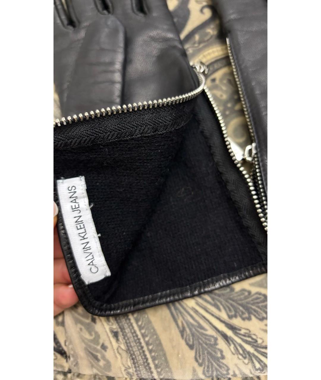 CALVIN KLEIN Черные кожаные перчатки, фото 3