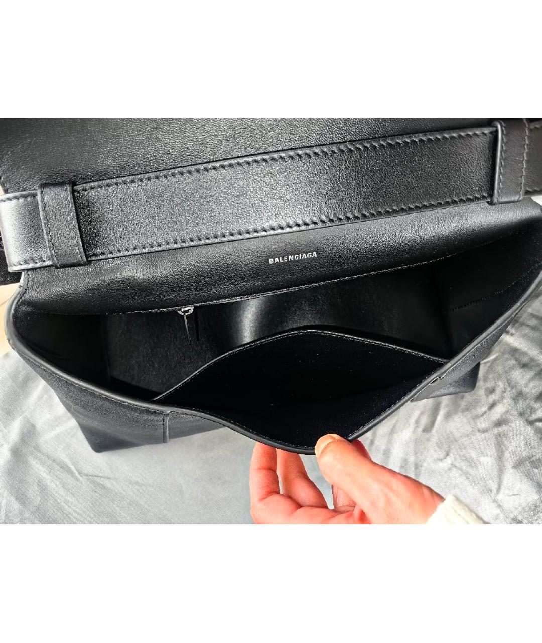BALENCIAGA Черная кожаная сумка через плечо, фото 5