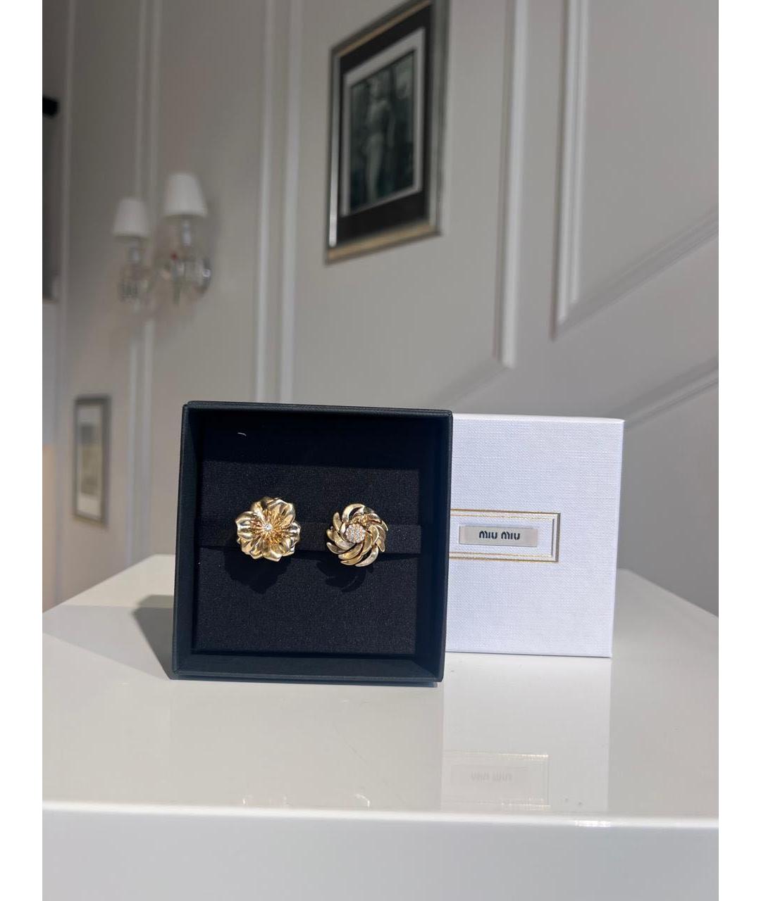 MIU MIU Золотые клипсы, фото 2