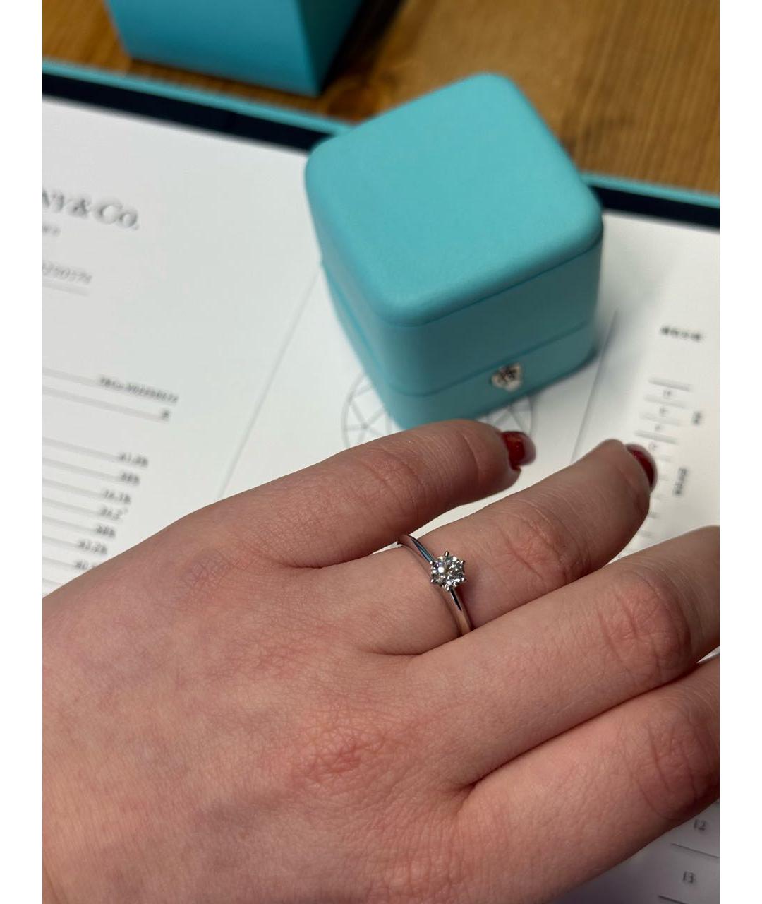 TIFFANY&CO Белое платиновое кольцо, фото 5