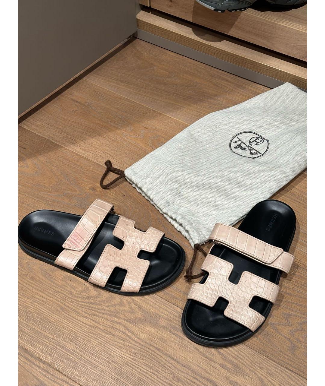 HERMES Розовые шлепанцы из экзотической кожи, фото 4