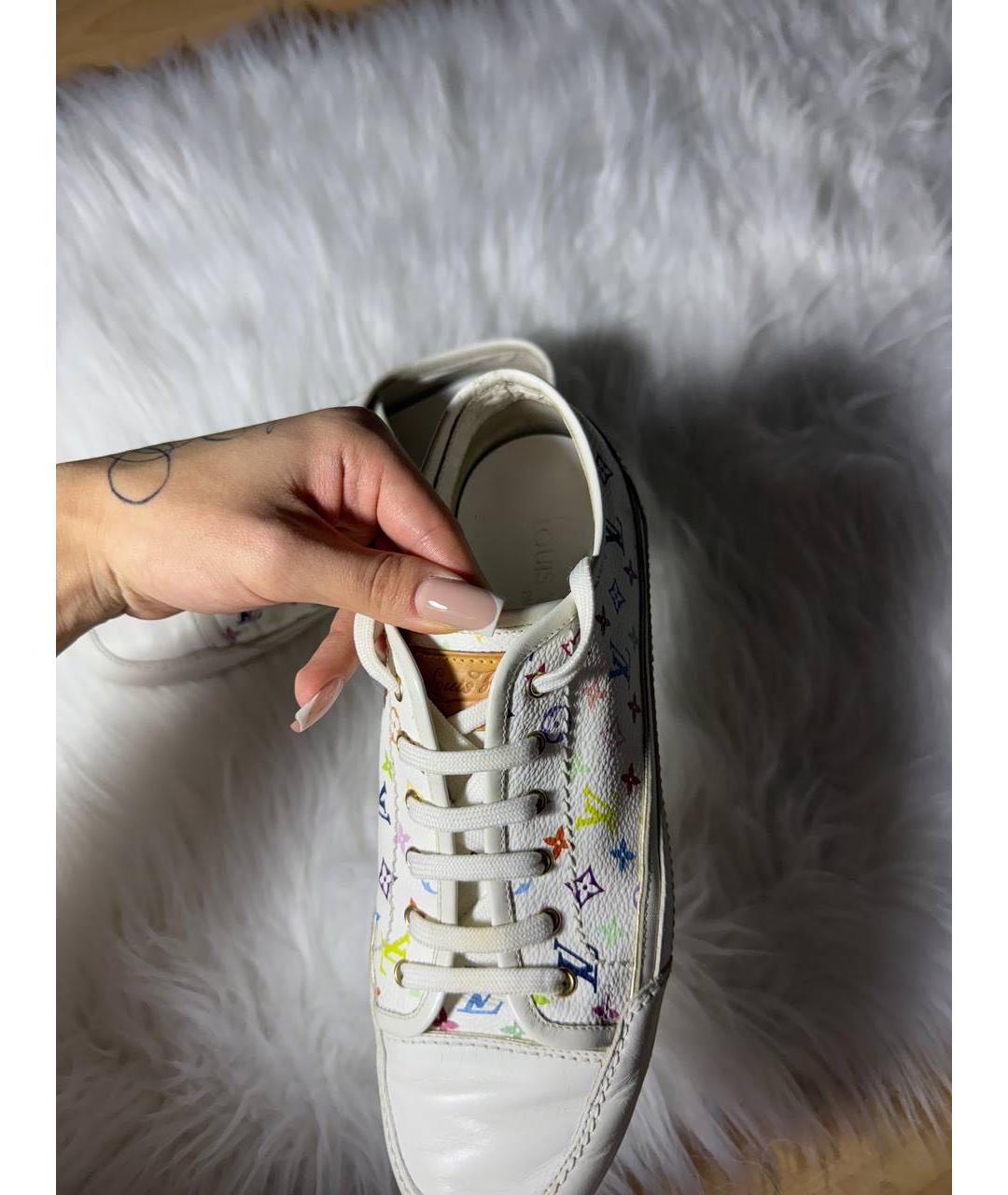 LOUIS VUITTON Белые кожаные кеды, фото 4