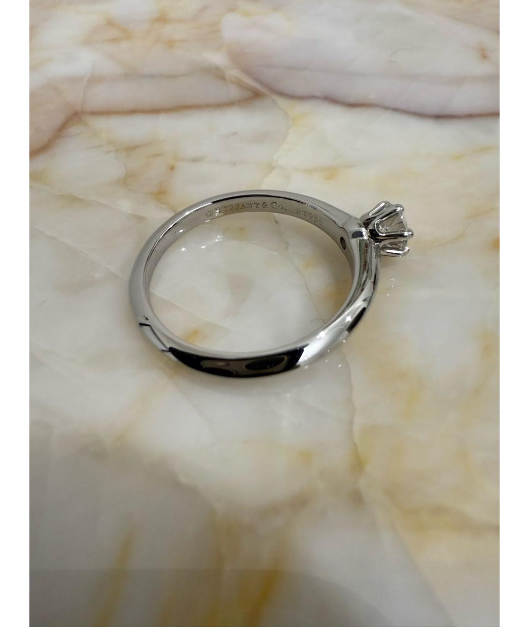 TIFFANY&CO Белое платиновое кольцо, фото 6