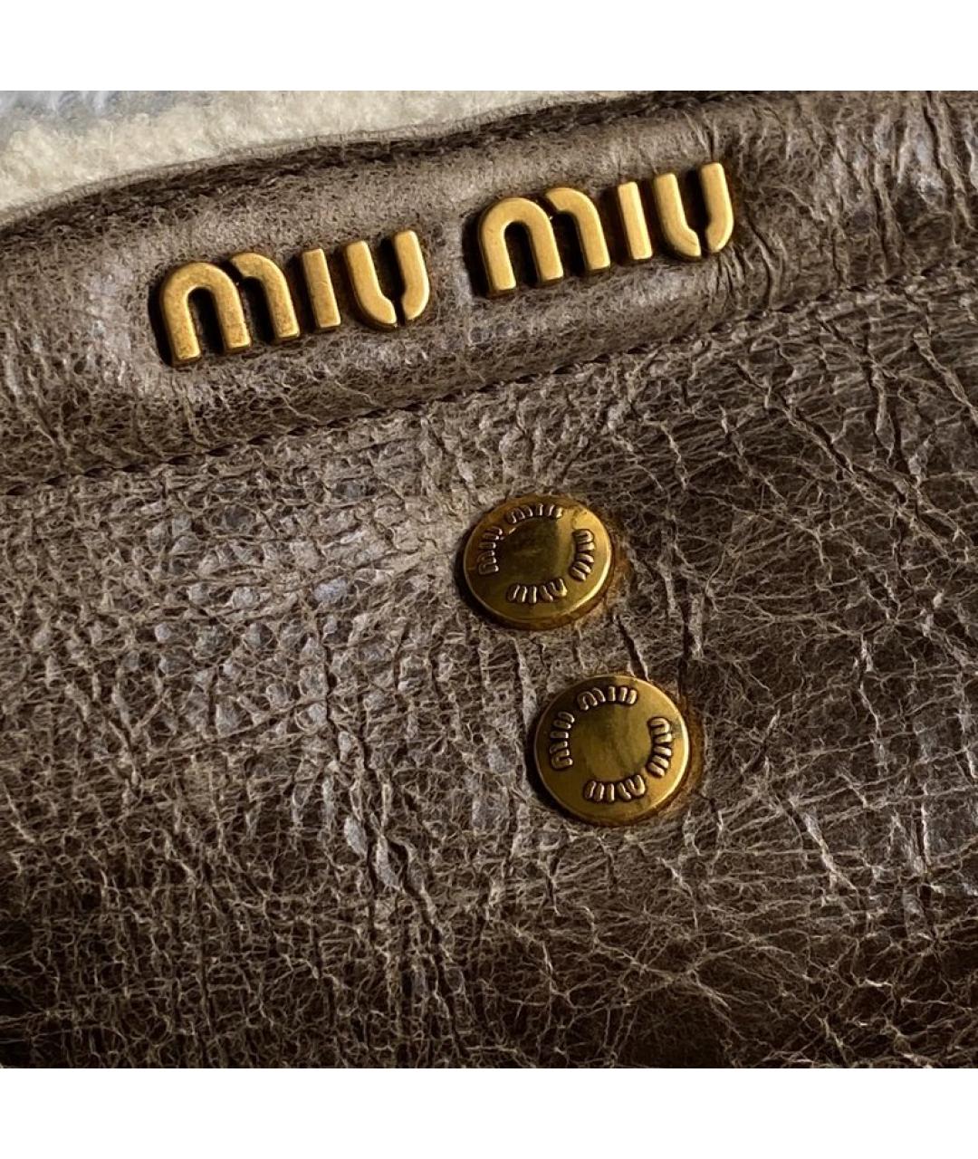 MIU MIU Коричневая меховая сумка с короткими ручками, фото 2