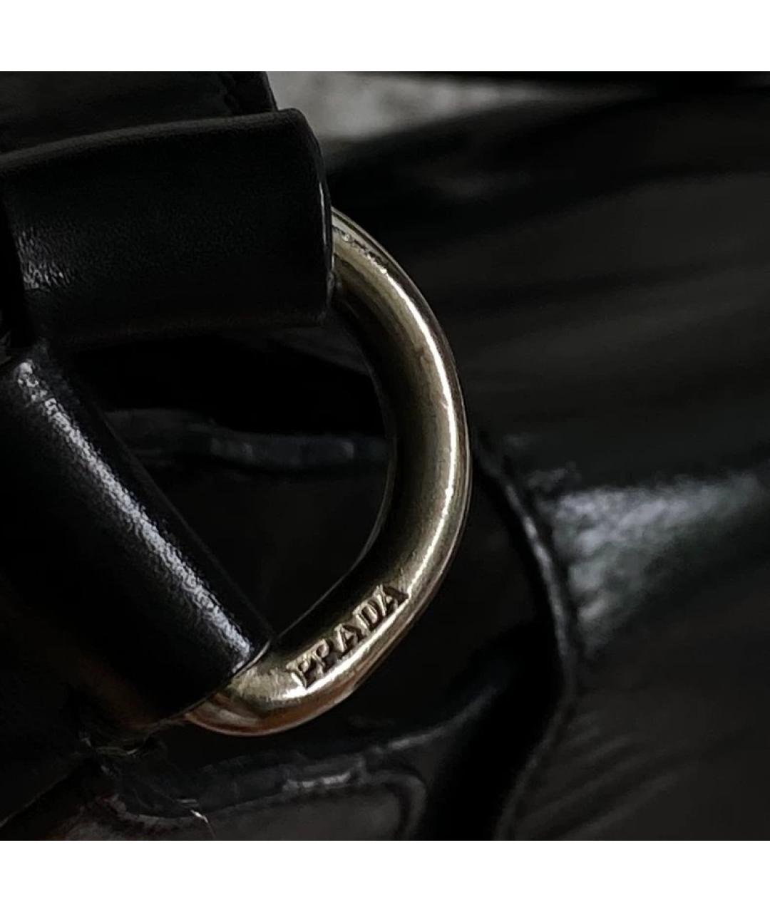 PRADA Черная кожаная сумка с короткими ручками, фото 4