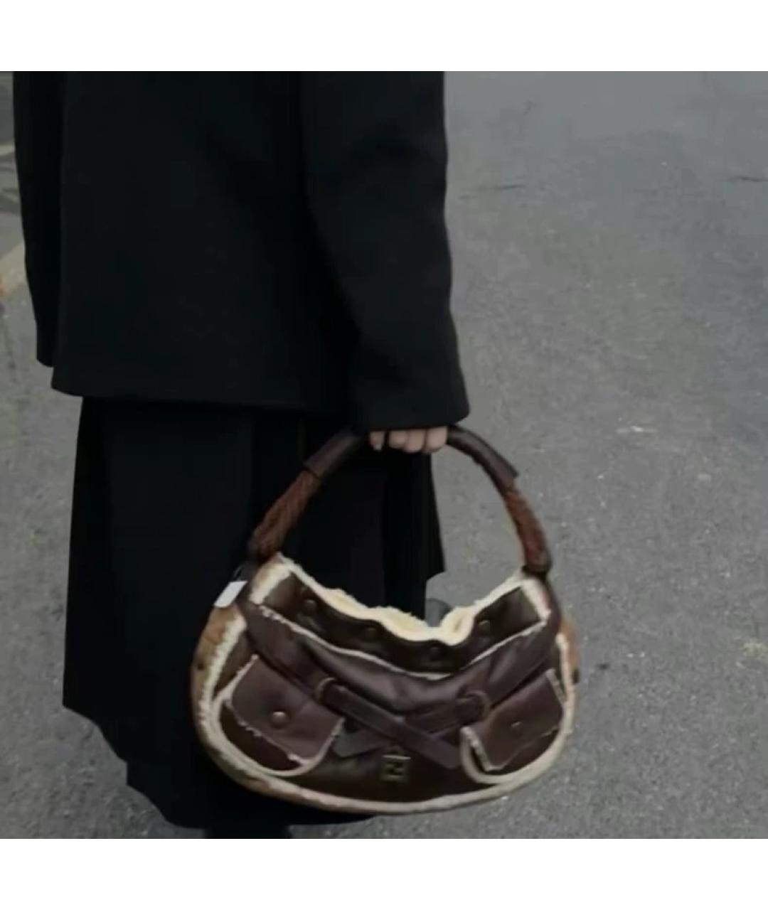 FENDI Бордовая кожаная сумка с короткими ручками, фото 3