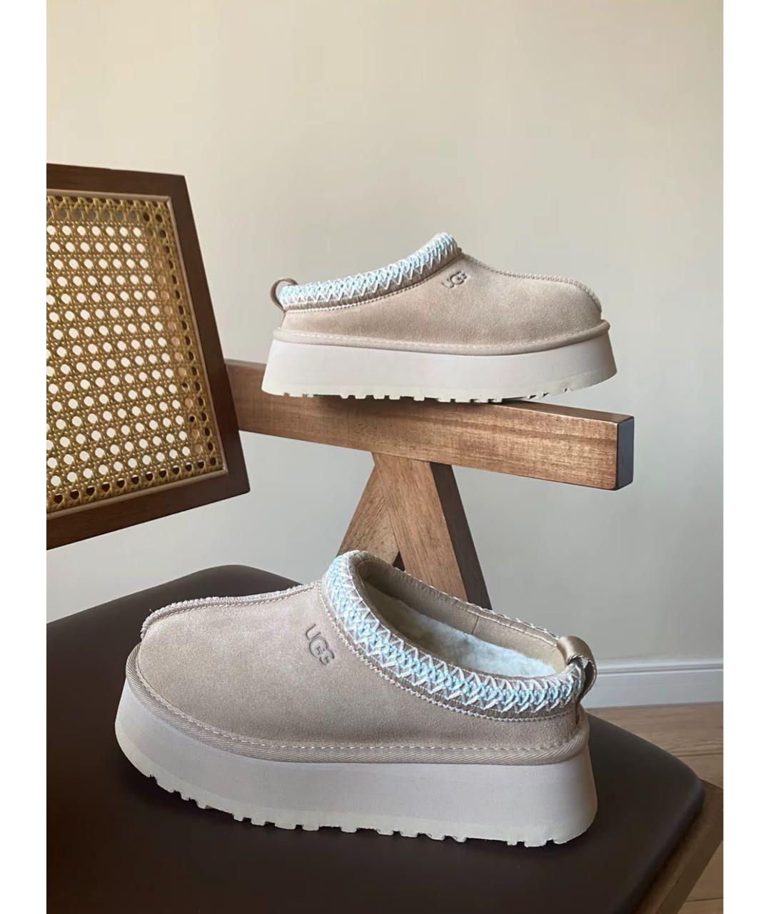 UGG AUSTRALIA Бежевые замшевые сабо, фото 6