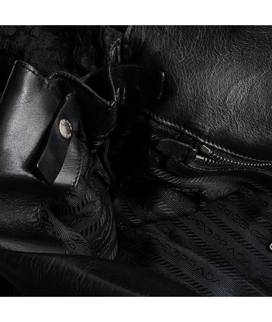 PRADA Черная кожаная сумка с короткими ручками, фото 5