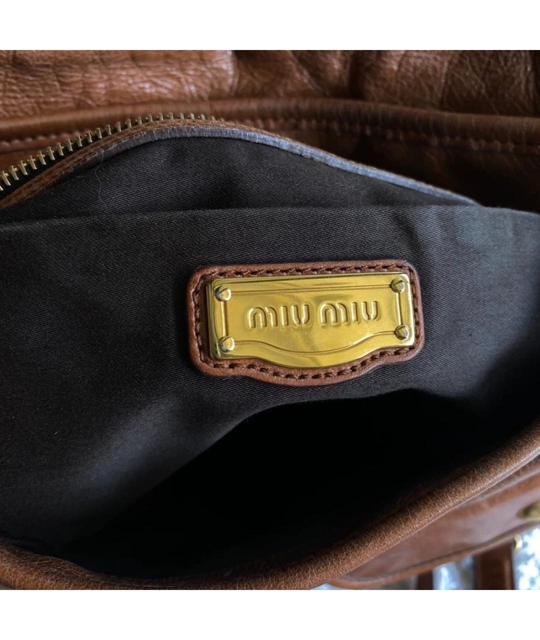 MIU MIU Коричневая кожаная сумка с короткими ручками, фото 7