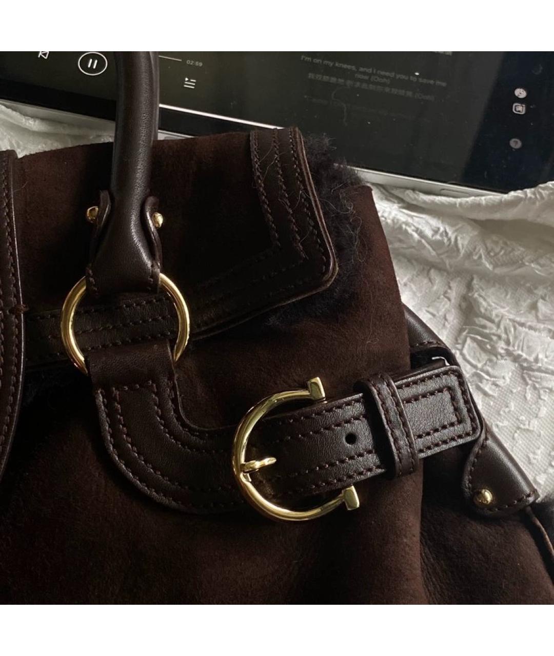 FERRAGAMO Коричневая замшевая сумка с короткими ручками, фото 6