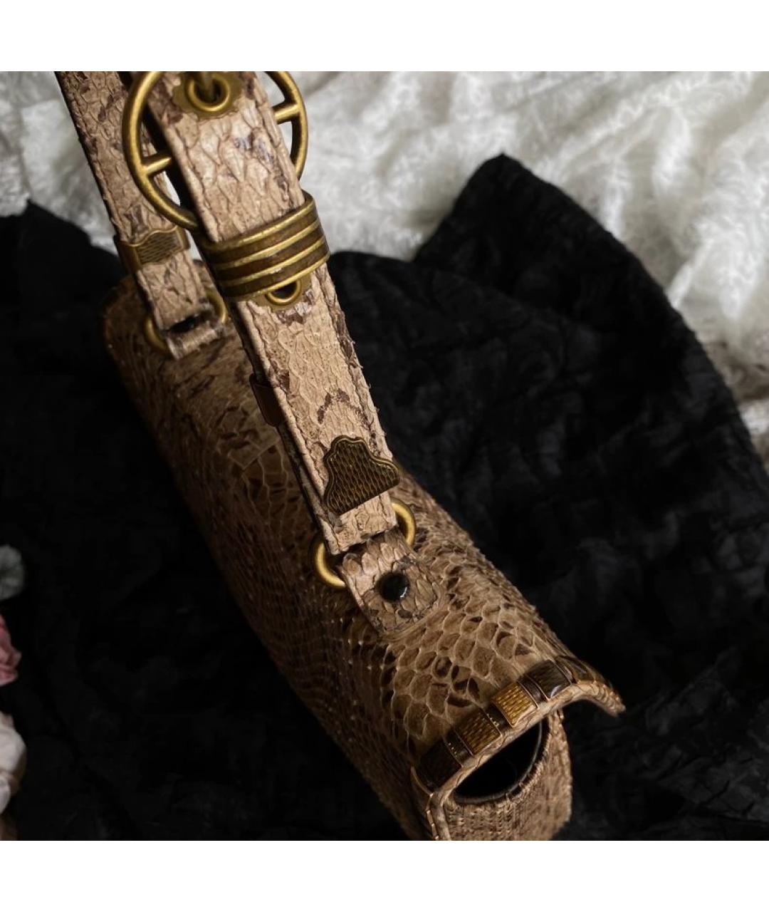 BOTTEGA VENETA Бежевая кожаная сумка с короткими ручками, фото 5