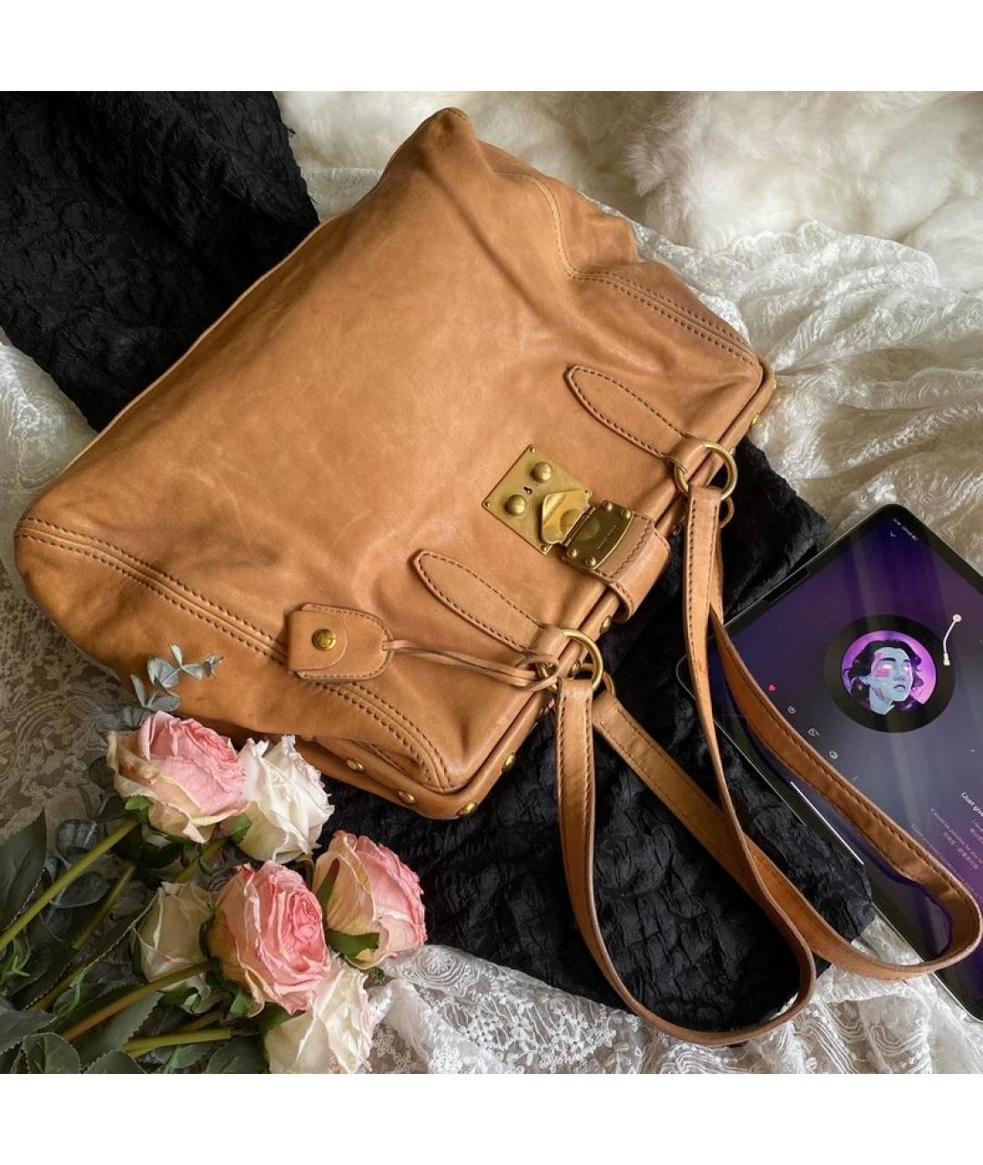 MIU MIU Коричневая кожаная сумка с короткими ручками, фото 10