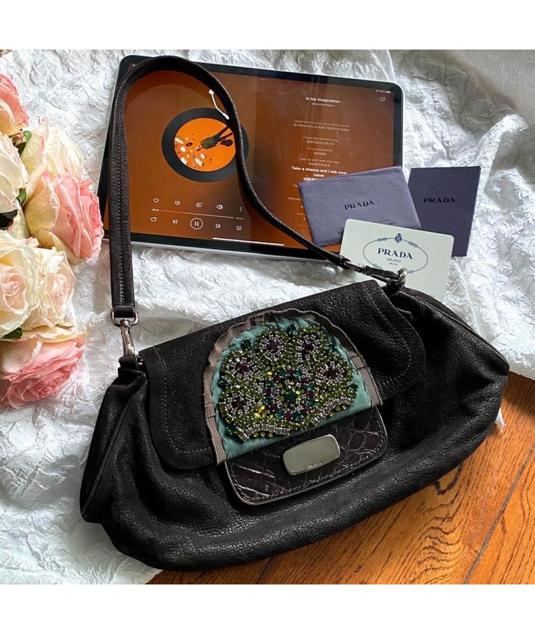 PRADA Черная сумка с короткими ручками из экзотической кожи, фото 7