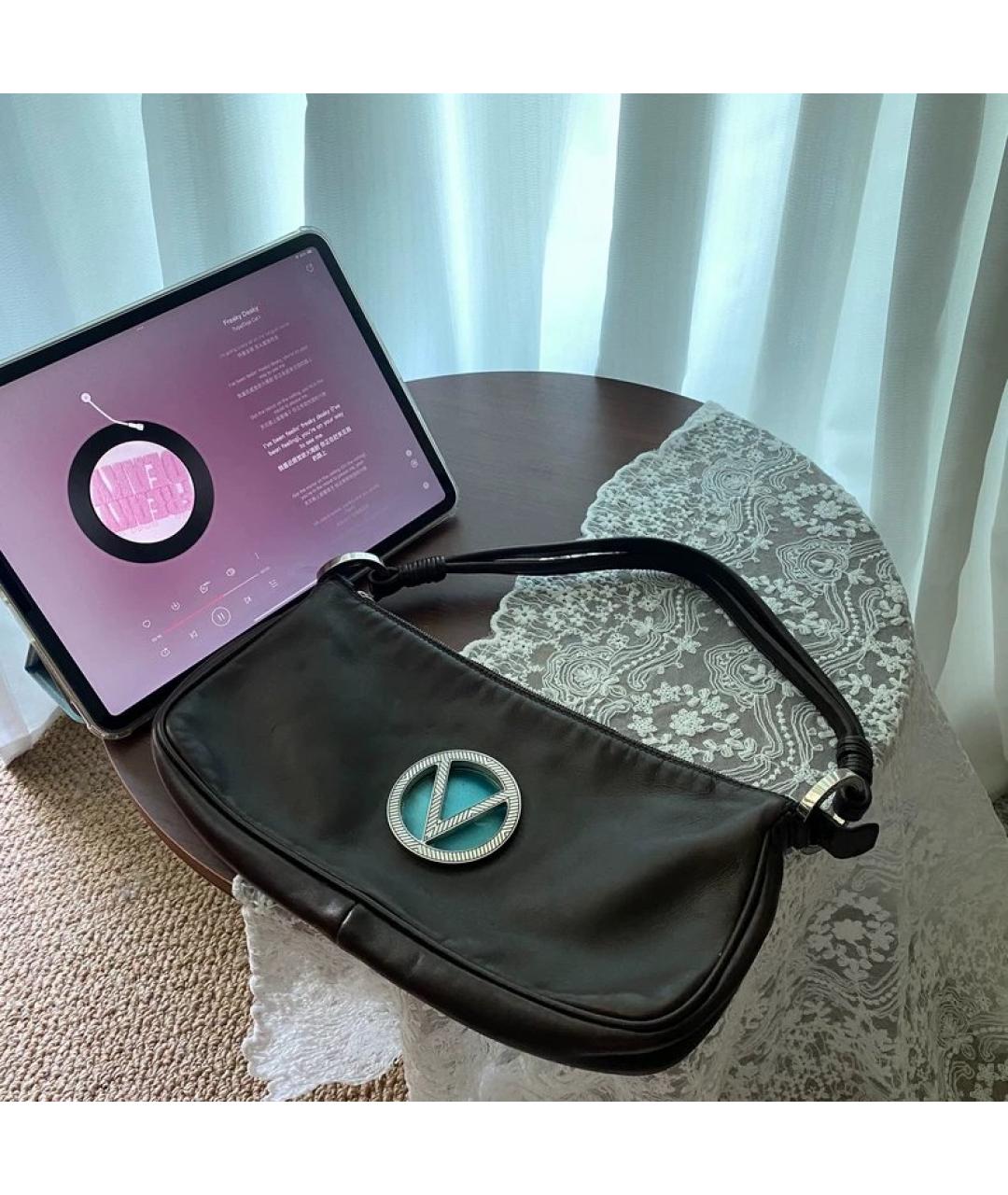 VALENTINO Кожаная сумка с короткими ручками, фото 5