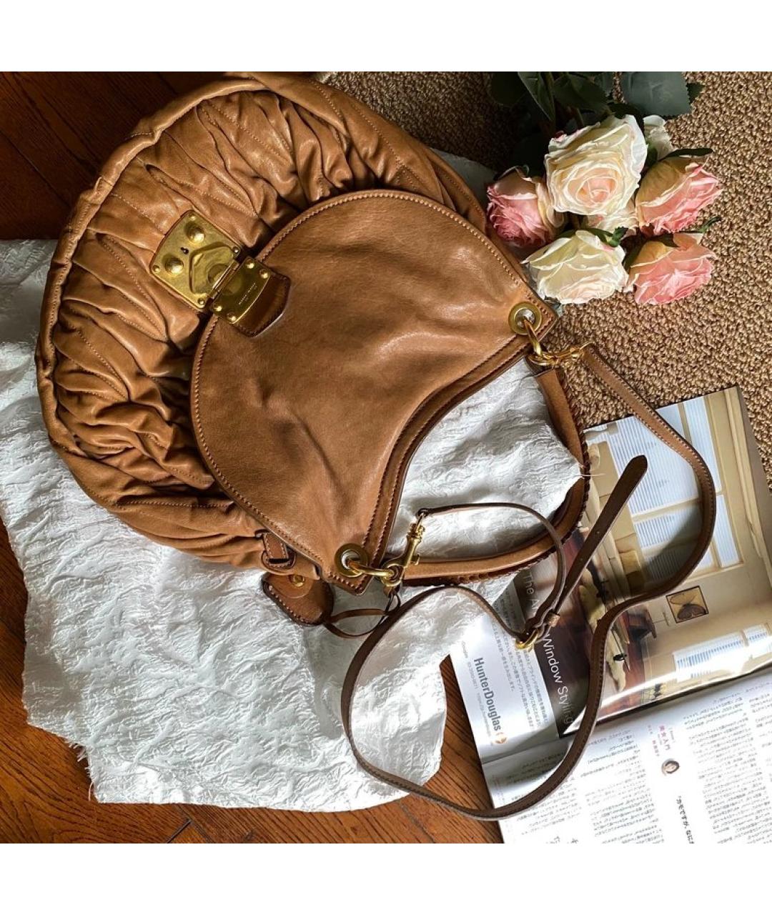 MIU MIU Коричневая кожаная сумка через плечо, фото 7