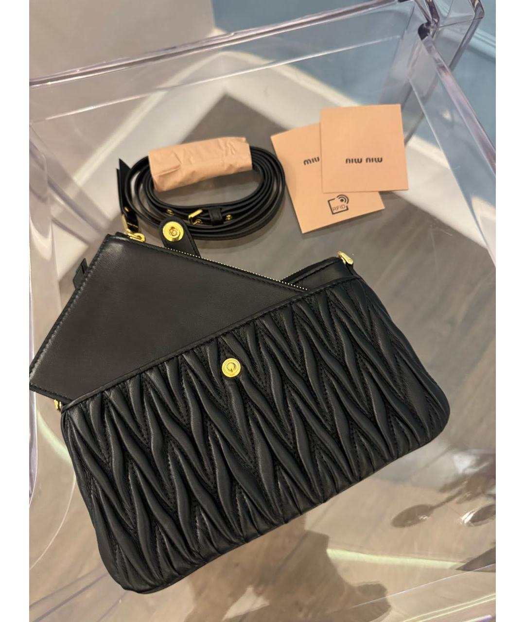 MIU MIU Черная кожаная сумка через плечо, фото 6
