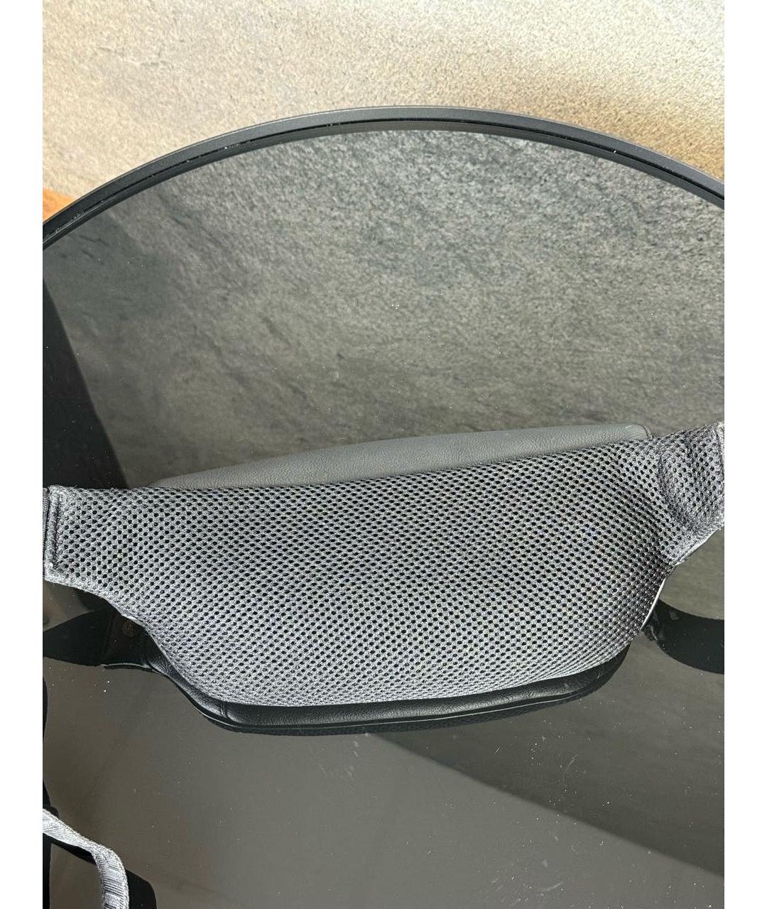 VERSACE Черная кожаная поясная сумка, фото 3