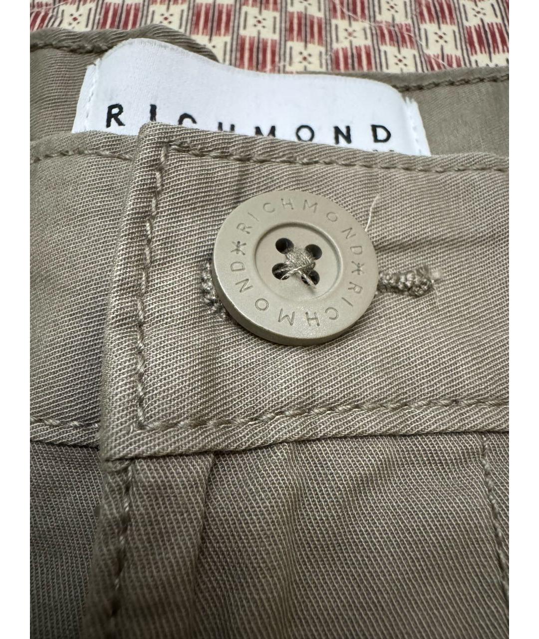 JOHN RICHMOND Хаки хлопковые шорты, фото 3