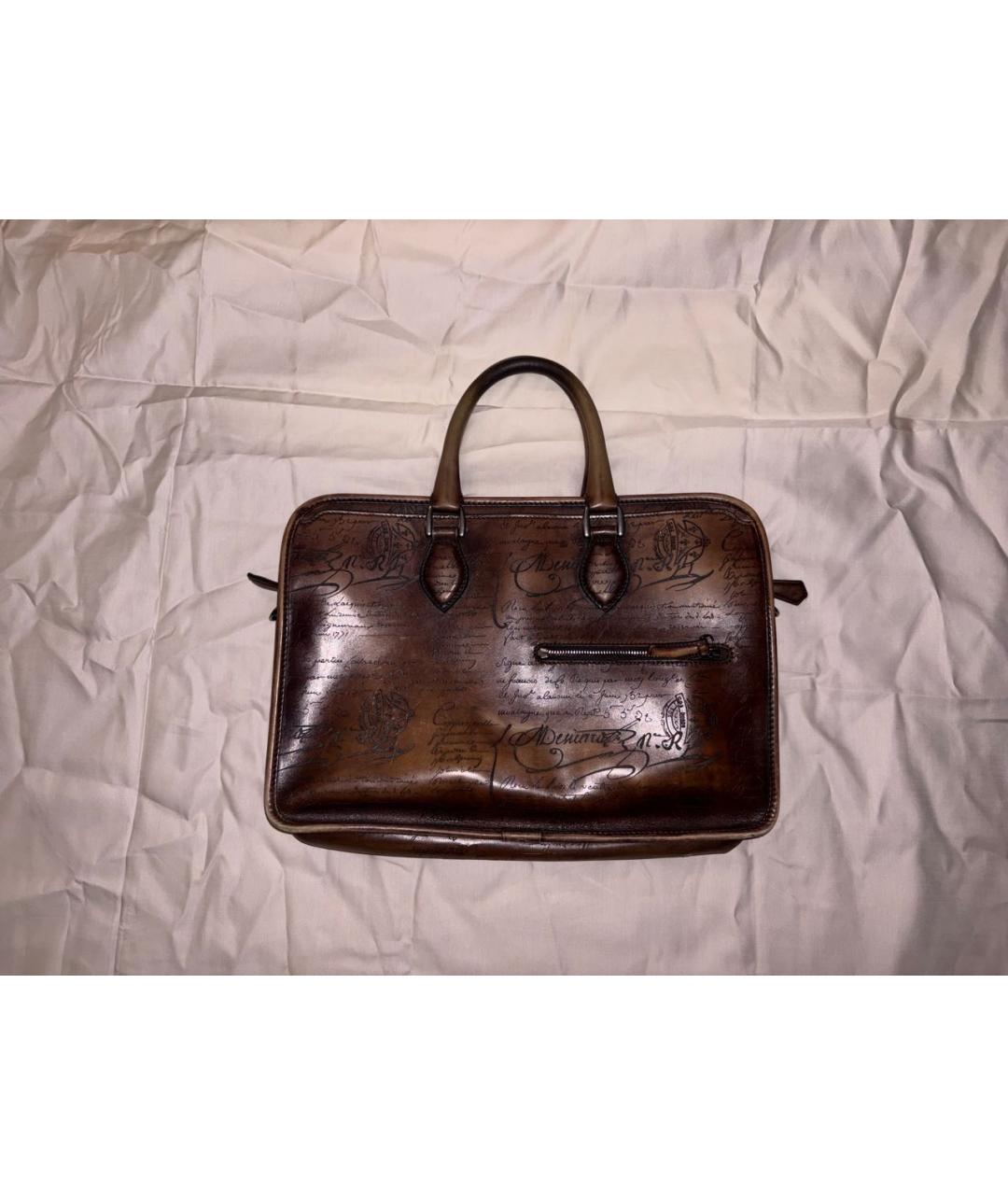 BERLUTI Коричневый портфель из лакированной кожи, фото 9