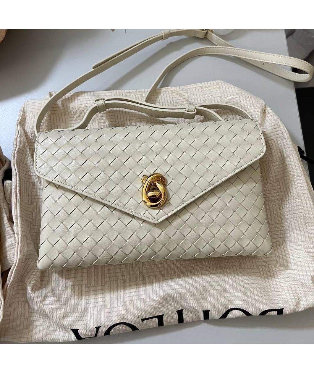 BOTTEGA VENETA Белая кожаная сумка с короткими ручками, фото 2