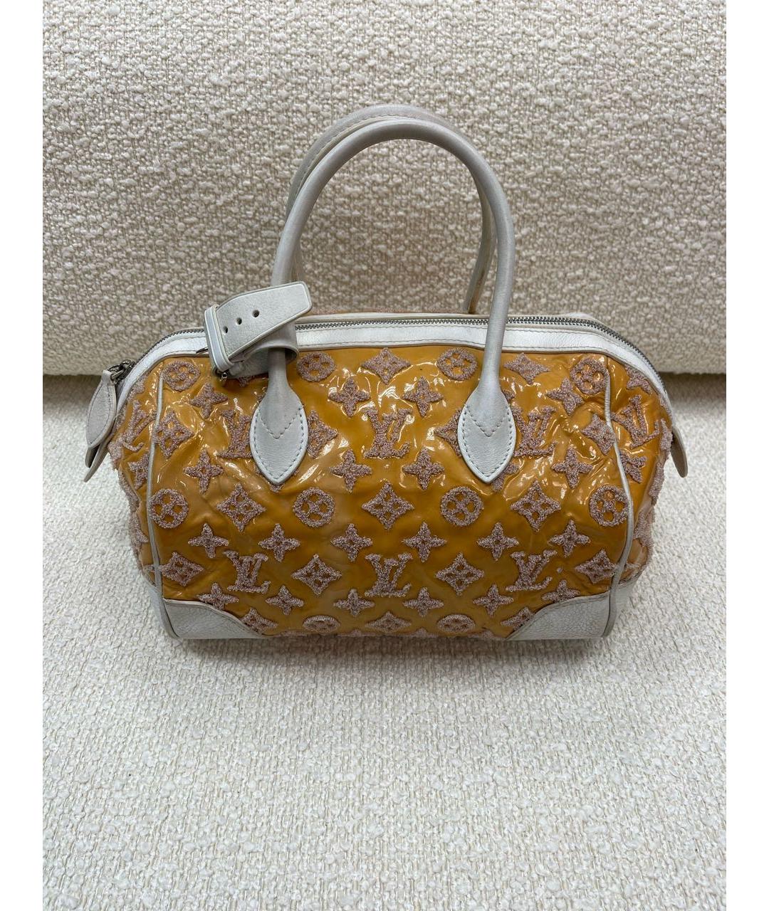 LOUIS VUITTON Горчичная кожаная сумка с короткими ручками, фото 3