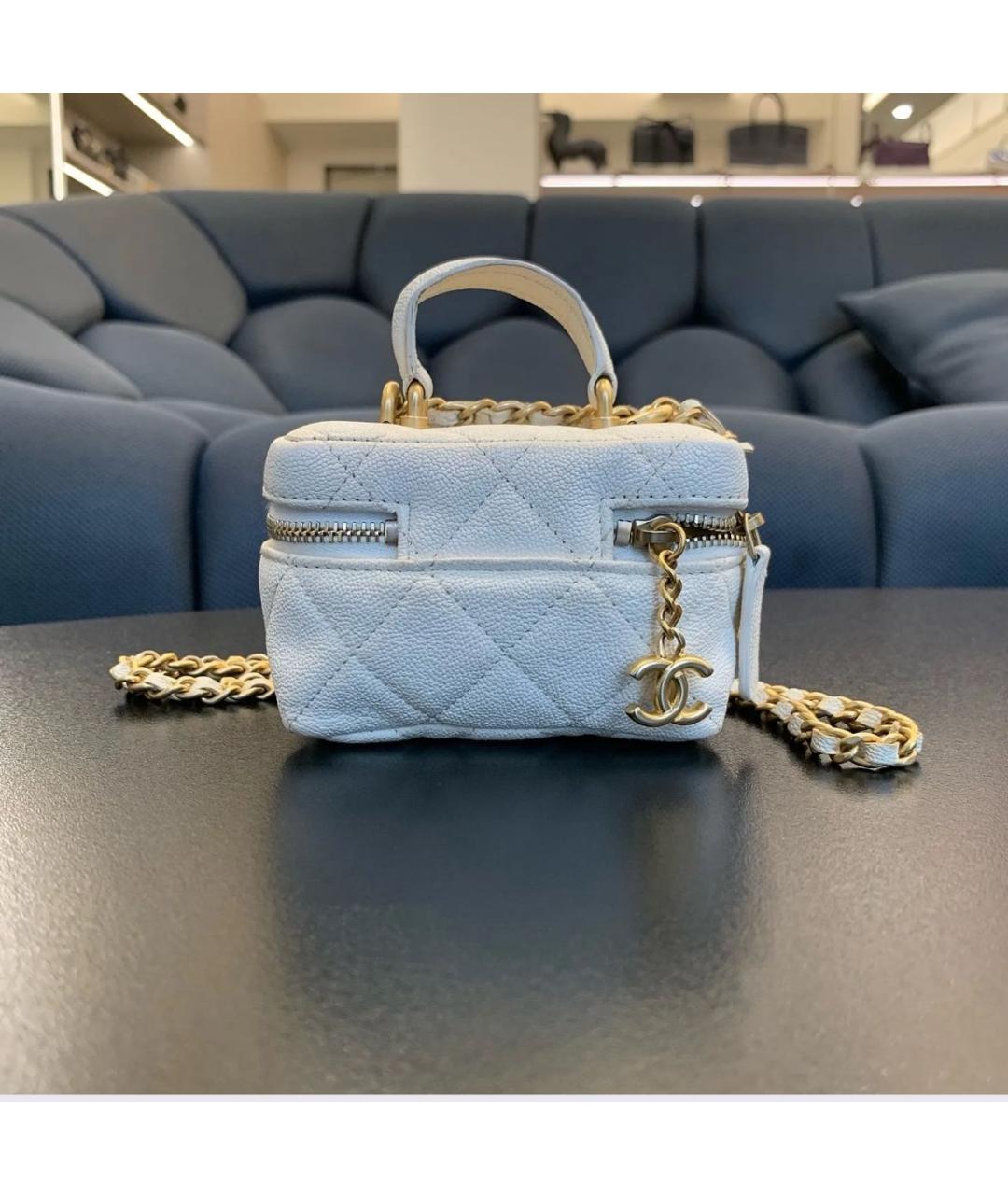 CHANEL Белая кожаная сумка через плечо, фото 2