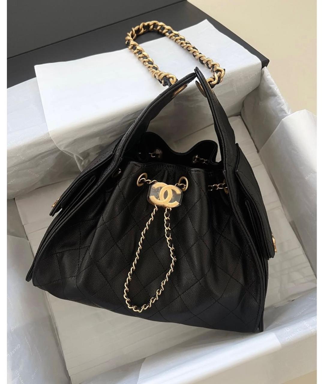 CHANEL Черная кожаная сумка через плечо, фото 2