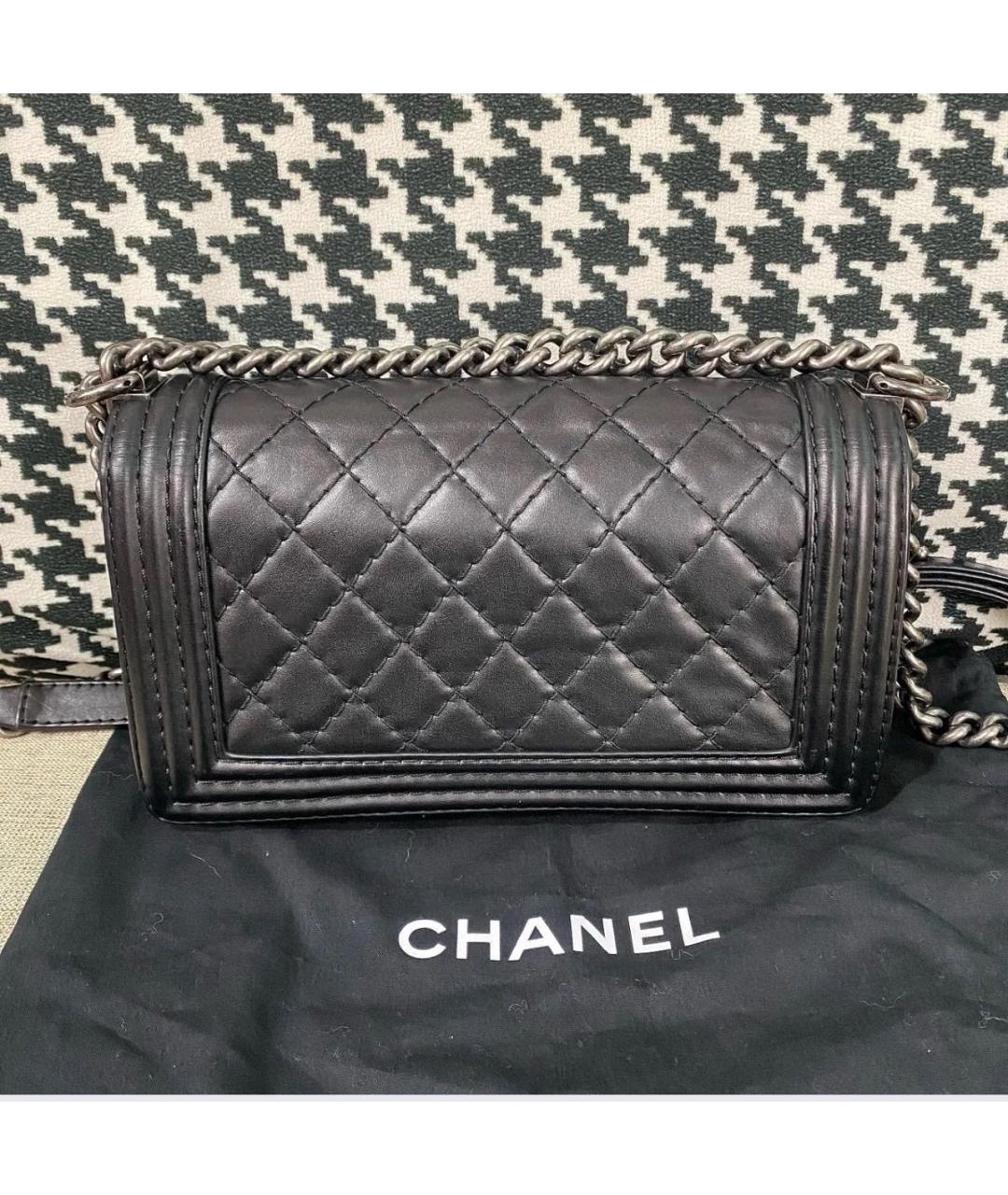 CHANEL Черная кожаная сумка через плечо, фото 2