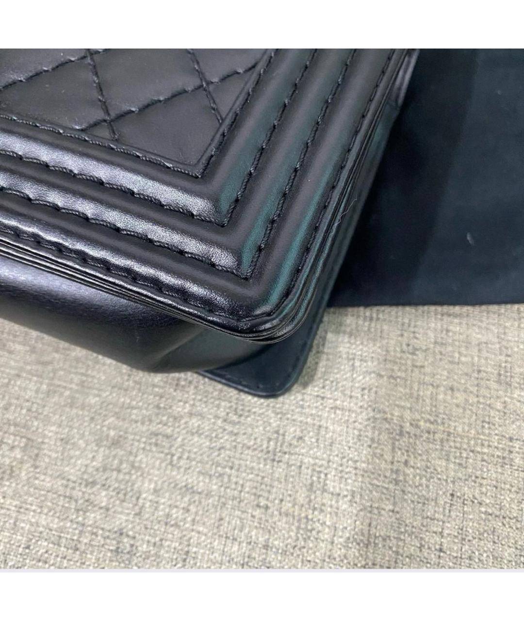CHANEL Черная кожаная сумка через плечо, фото 4