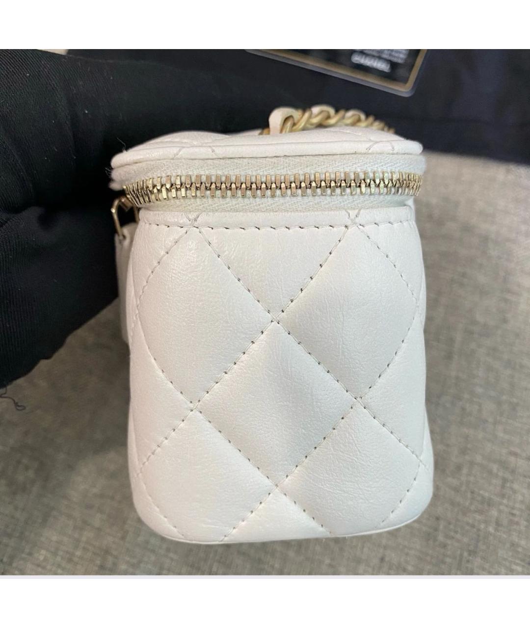 CHANEL Белая кожаная сумка через плечо, фото 4