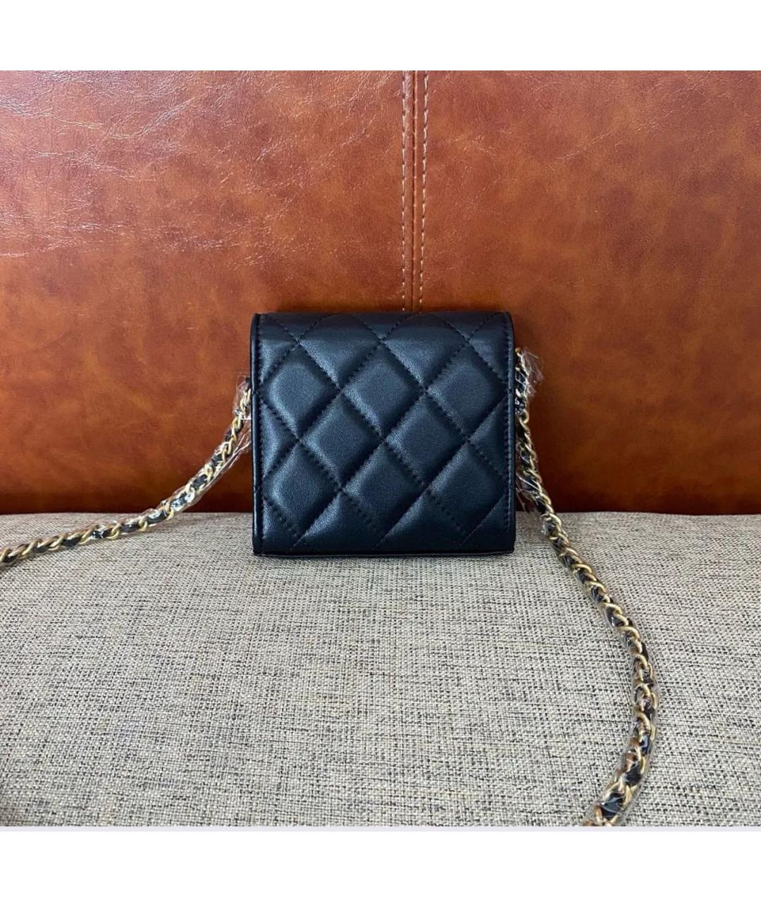 CHANEL Черная кожаная сумка через плечо, фото 2