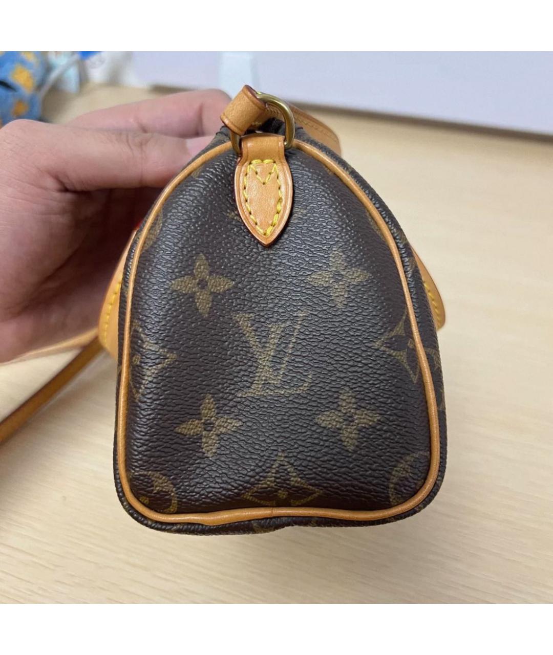 LOUIS VUITTON Коричневая сумка с короткими ручками, фото 4