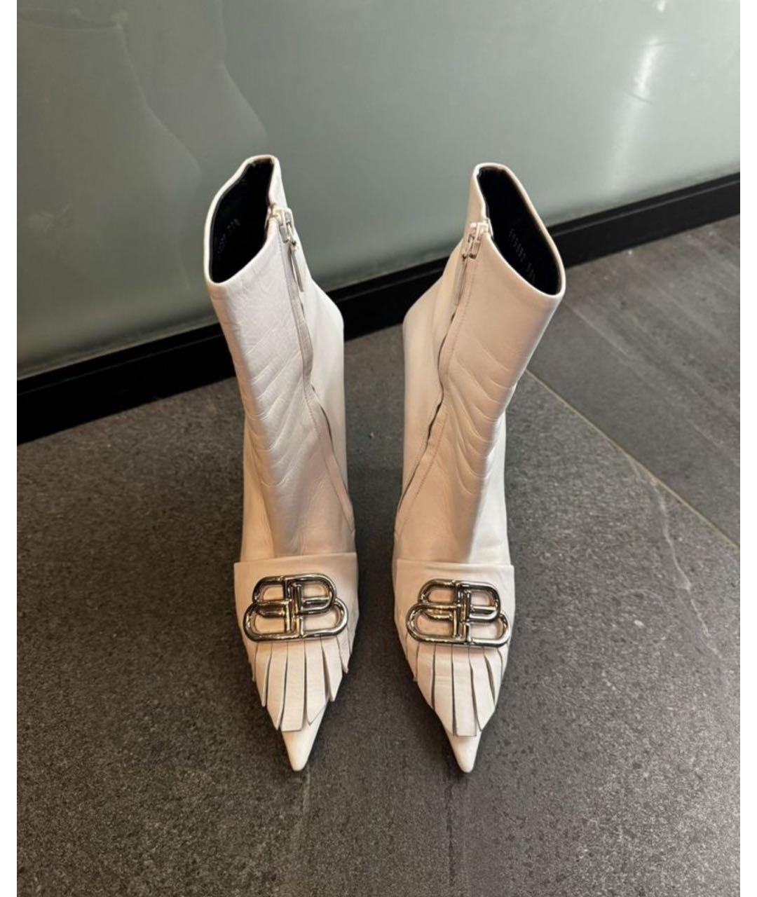 BALENCIAGA Белые кожаные ботильоны, фото 2