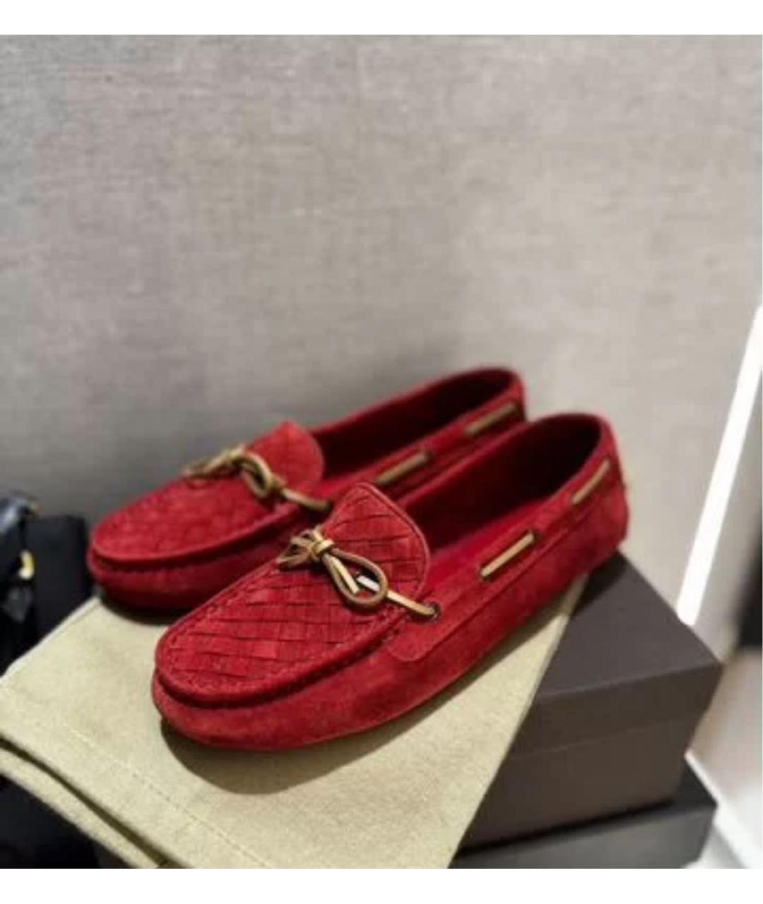 BOTTEGA VENETA Красные замшевые мокасины, фото 2