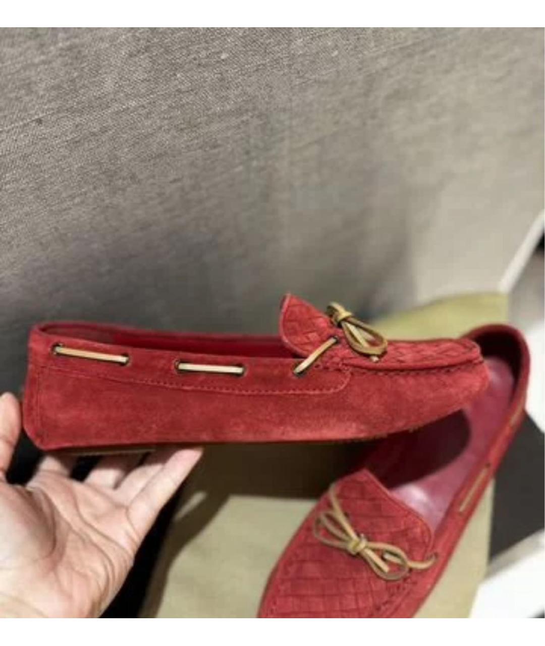 BOTTEGA VENETA Красные замшевые мокасины, фото 5