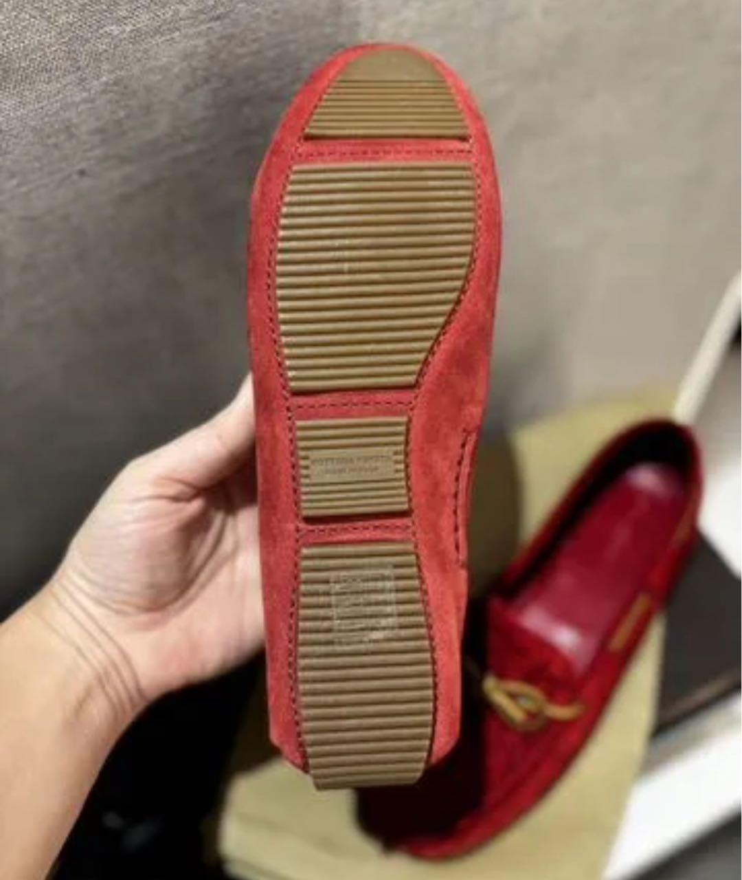 BOTTEGA VENETA Красные замшевые мокасины, фото 4
