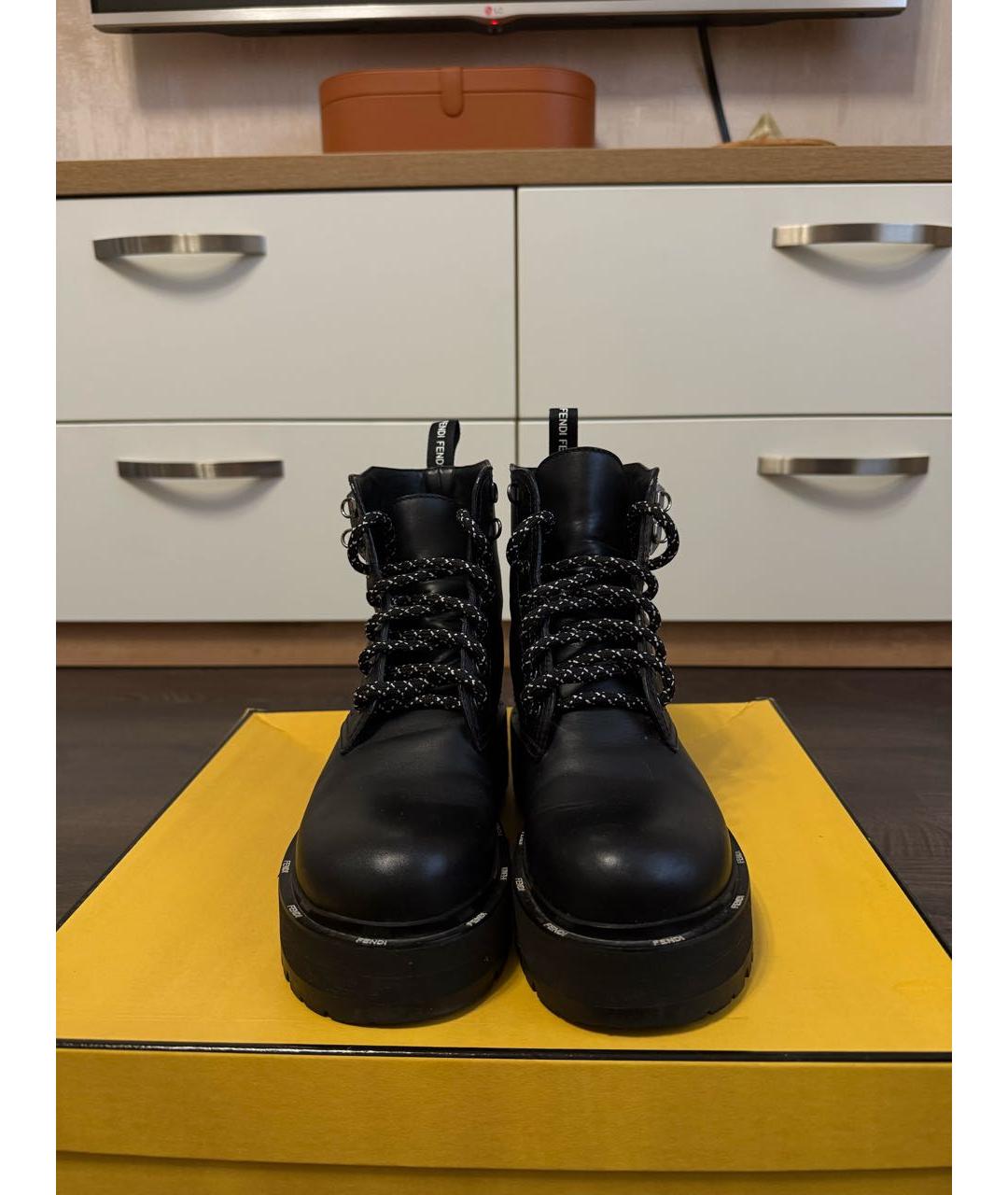 FENDI Черные кожаные ботинки, фото 2