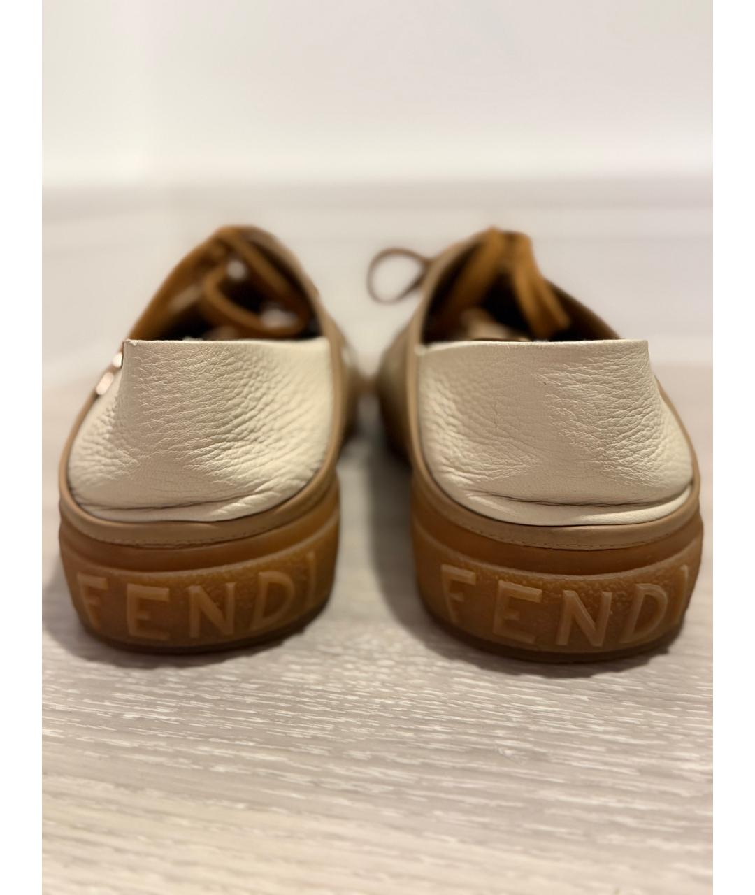 FENDI Бежевые кожаные низкие кроссовки / кеды, фото 4