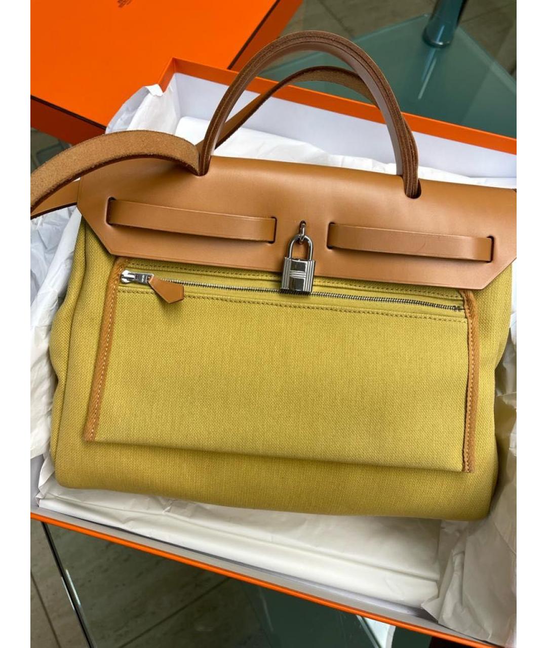 HERMES Горчичная тканевая сумка через плечо, фото 3